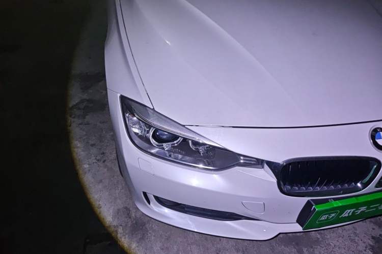 Used BMW 3 Series 2013 320i Sport Edition Right Front Headlight