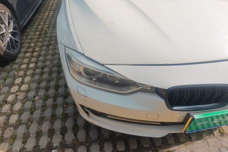 Used BMW 3 Series 2013 320i Sport Edition Right Front Headlight