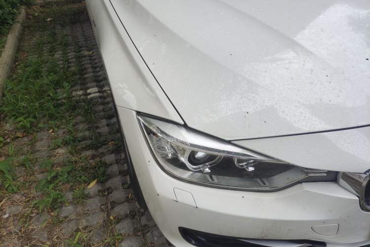 Used BMW 3 Series 2013 320i Sport Design Package Right Front Headlight