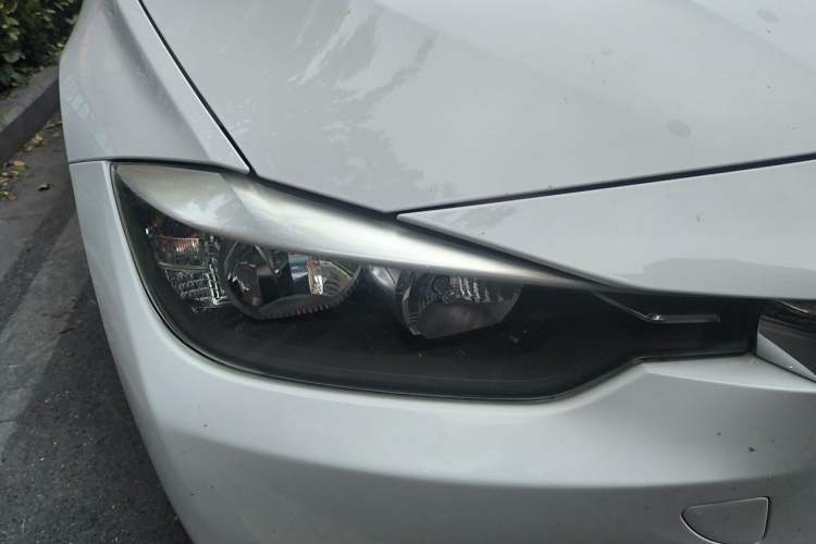 Used BMW 3 Series 2013 316i Active Edition Right Front Headlight