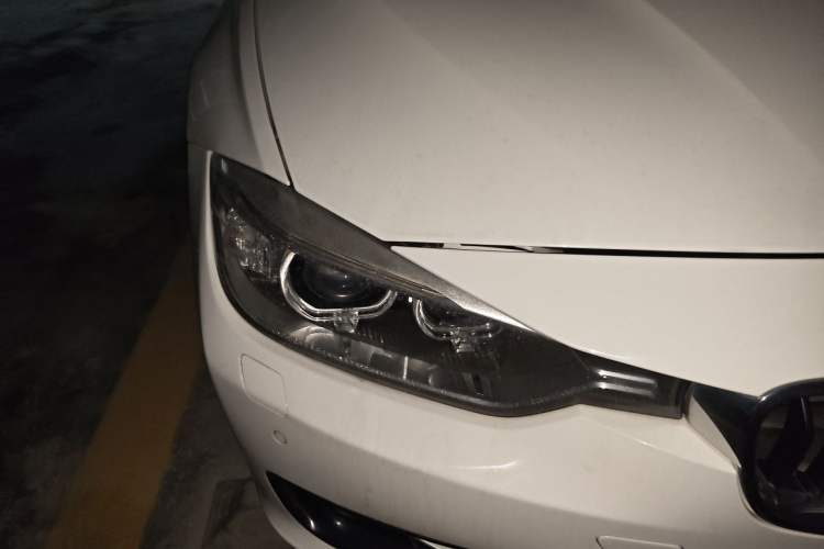 Used BMW 3 Series 2013 Facelifted 328i Sport Design Package Right Front Headlight