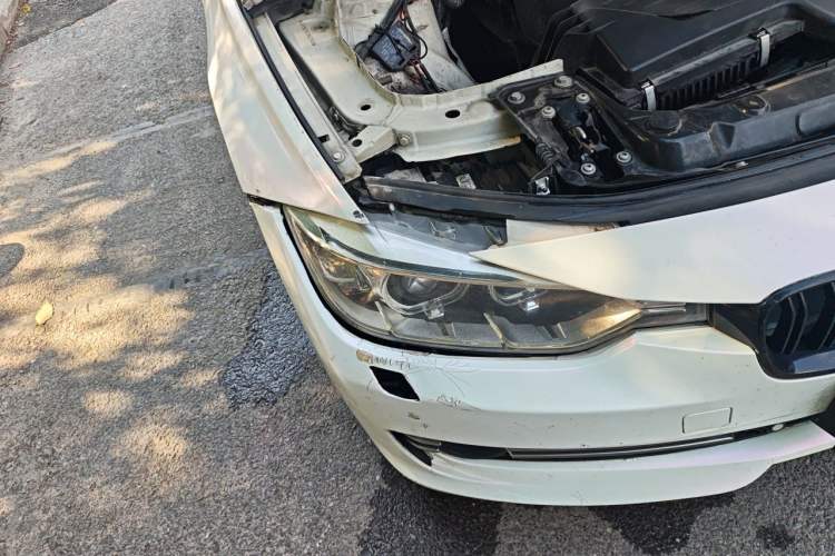 Used BMW 3 Series 2013 320Li Luxury Design Package Right Front Headlight