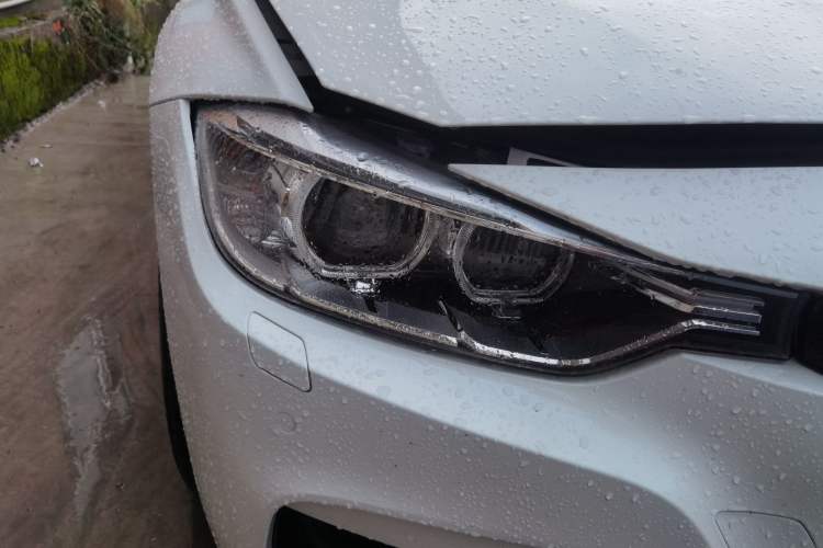 Used BMW 3 Series 2013 320i Sport Edition Right Front Headlight