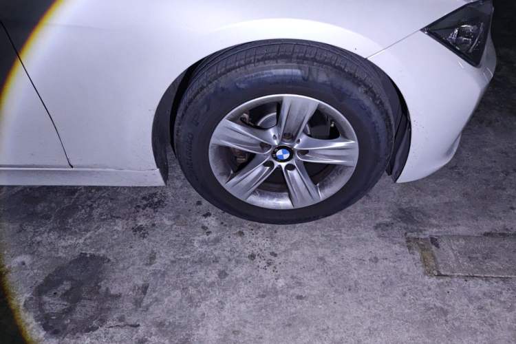 Used BMW 3 Series 2013 320i Sport Edition Right Front Wheel Hub
