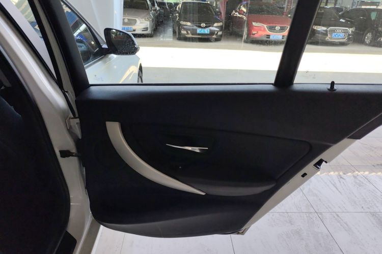 Used BMW 3 Series 2013 320i Sport Touring Edition Right Rear Door Interior