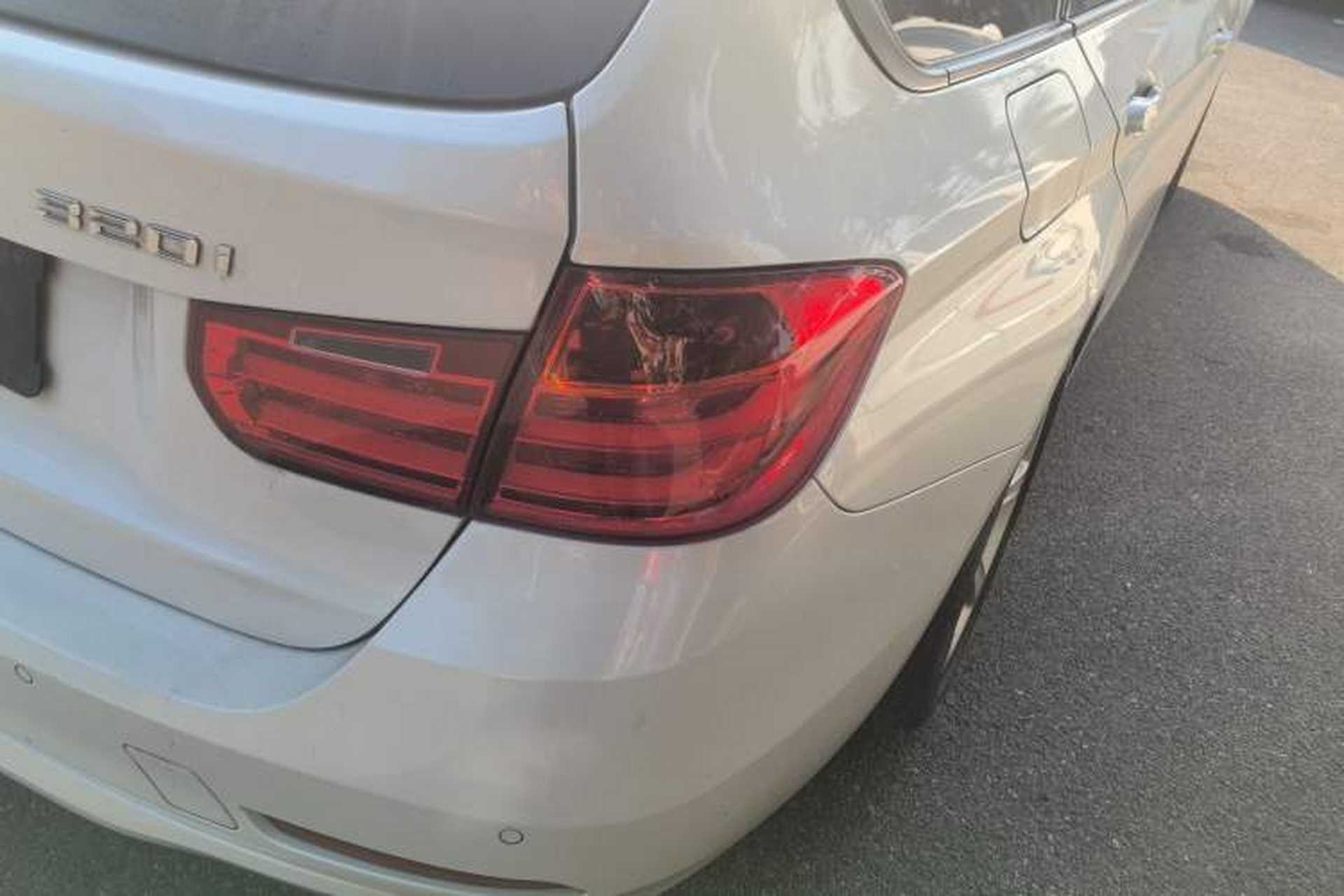 Used BMW 3 Series 2013 320i Sport Touring Edition Right Rear Taillight