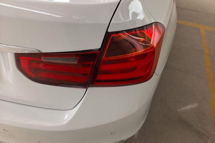 Used BMW 3 Series 2013 320Li Luxury Design Package Right Rear Taillight