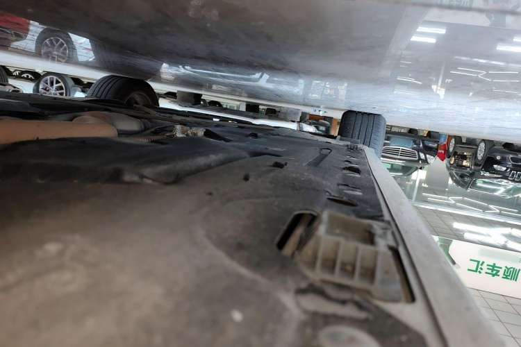 Used BMW 3 Series 2013 320i Sport Touring Edition Right Side Sill