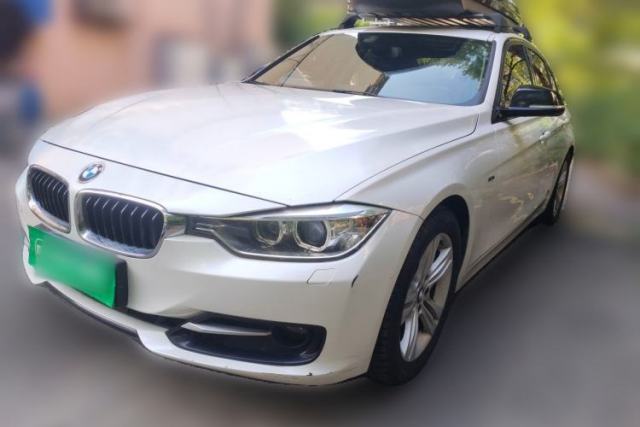Ojetý BMW 3 Series 2013 Restyled 320i Sport Design Package