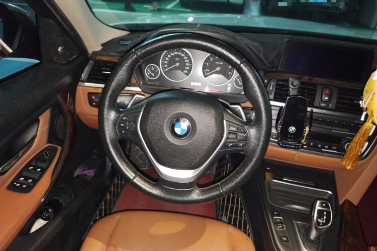 Used BMW 3 Series 2013 328Li Luxury Design Package Steering Wheel