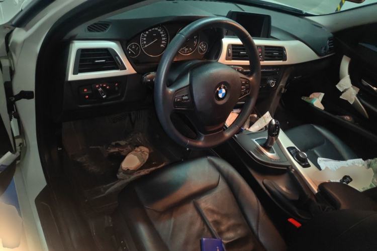 Used BMW 3 Series 2013 320i Sport Edition Steering Wheel
