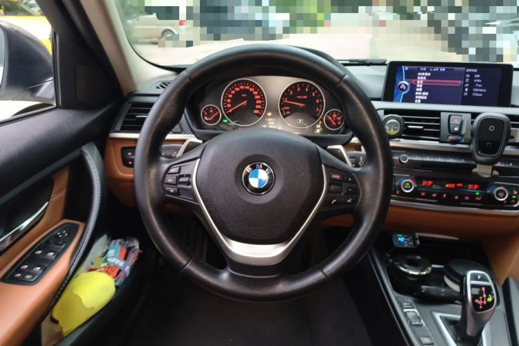 Used BMW 3 Series 2013 328Li Luxury Design Package Steering Wheel