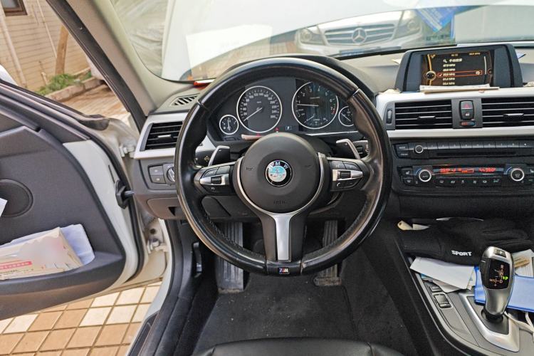 Used BMW 3 Series 2013 320i Sport Edition Steering Wheel