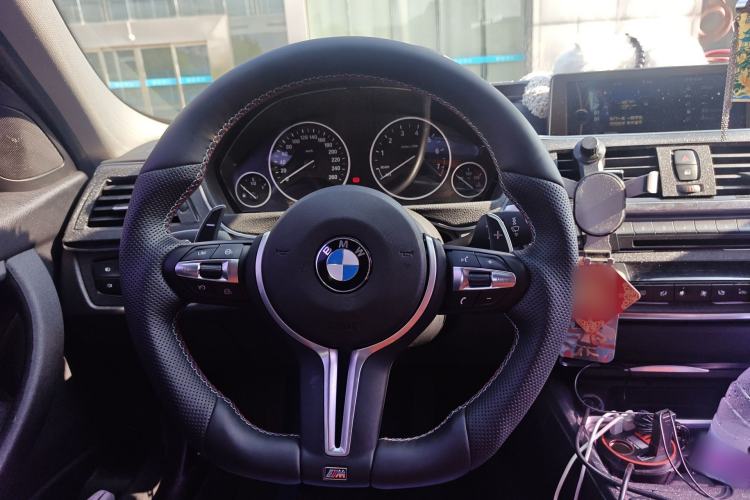 Used BMW 3 Series 2013 328Li Luxury Design Package Steering Wheel