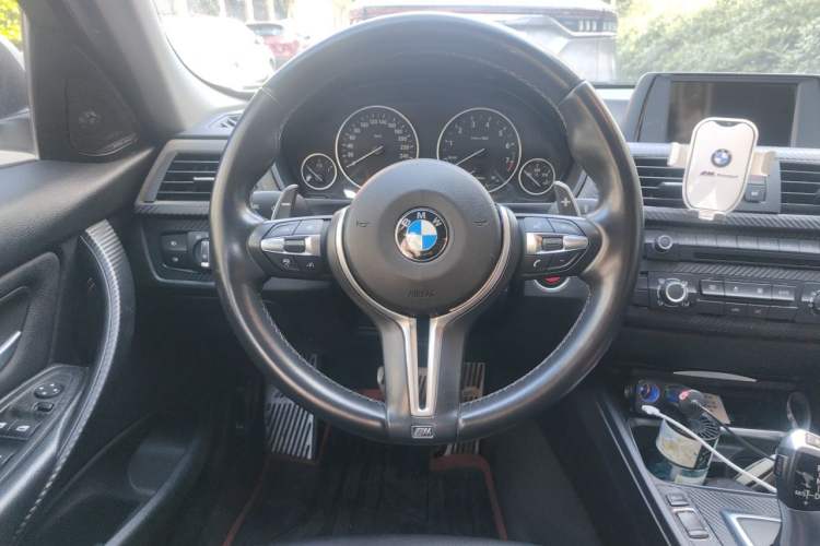 Used BMW 3 Series 2013 316i Active Edition Steering Wheel