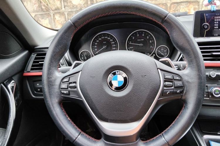 Used BMW 3 Series 2013 328i Sport Design Package Steering Wheel