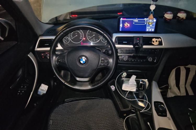 Used BMW 3 Series 2013 320Li Fashion Model Steering Wheel