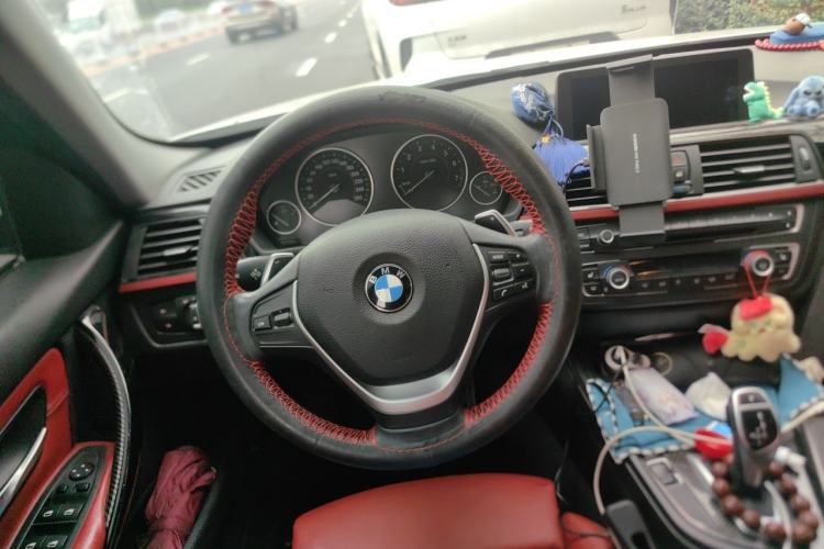 Used BMW 3 Series 2013 Restyled 320i Sport Design Package Steering Wheel