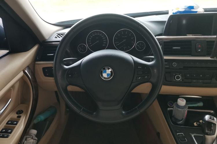 Used BMW 3 Series 2013 320Li Fashion Model Steering Wheel