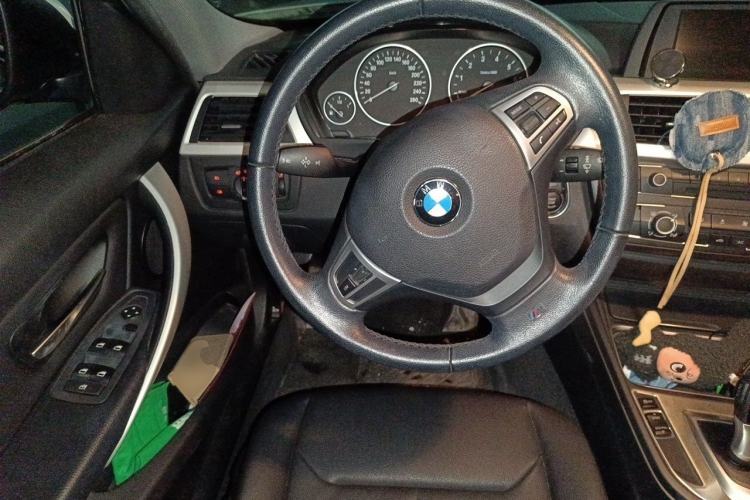 Used BMW 3 Series 2013 316i Active Edition Steering Wheel