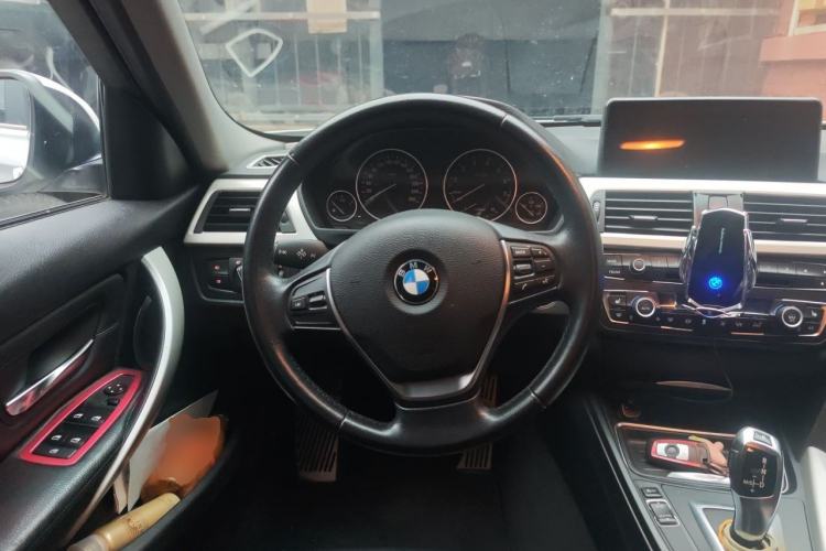 Used BMW 3 Series 2013 320i Sport Edition Steering Wheel