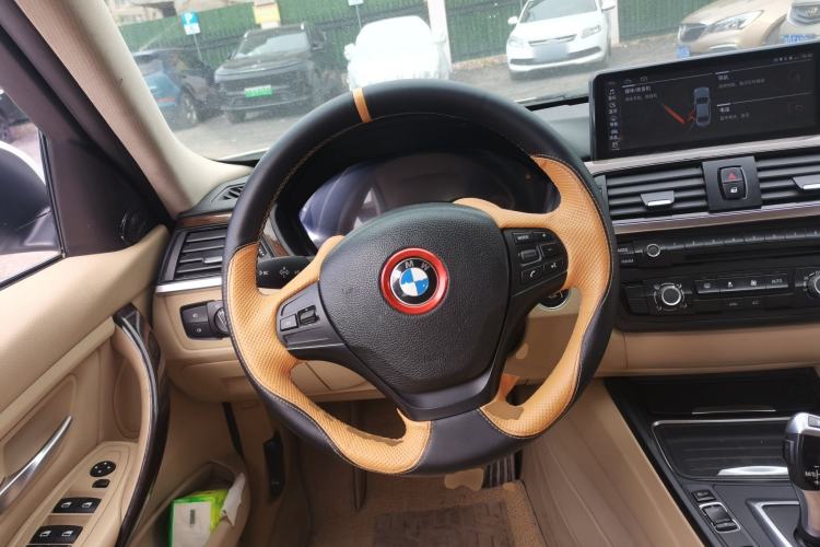 Used BMW 3 Series 2013 320Li Fashion Model Steering Wheel