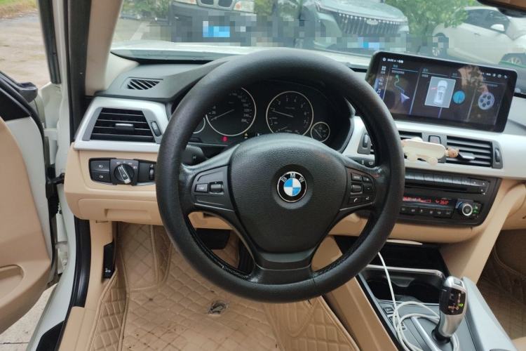 Used BMW 3 Series 2013 320i Sport Edition Steering Wheel