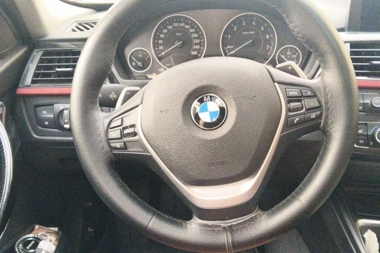 Used BMW 3 Series 2013 Facelifted 328i Sport Design Package Steering Wheel