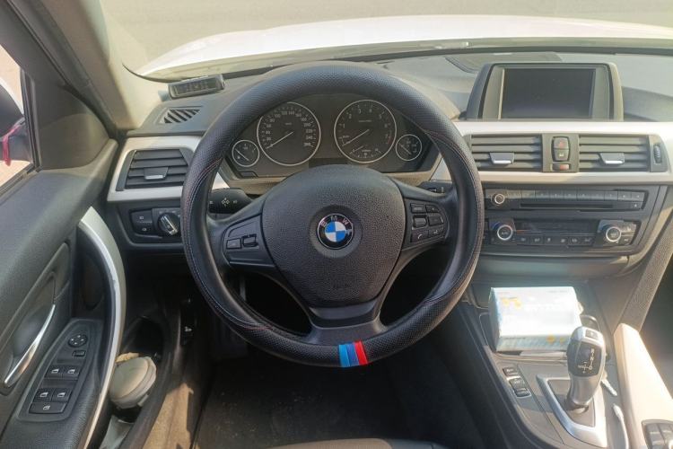 Used BMW 3 Series 2013 320i Sport Edition Steering Wheel