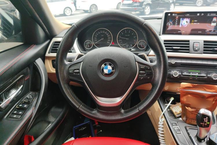 Used BMW 3 Series 2013 320i Active Edition Steering Wheel