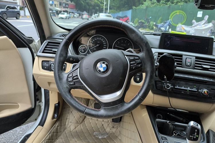 Used BMW 3 Series 2013 320Li Fashion Design Package Steering Wheel