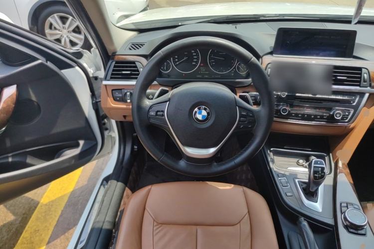 Used BMW 3 Series 2013 320i Sport Design Package Steering Wheel
