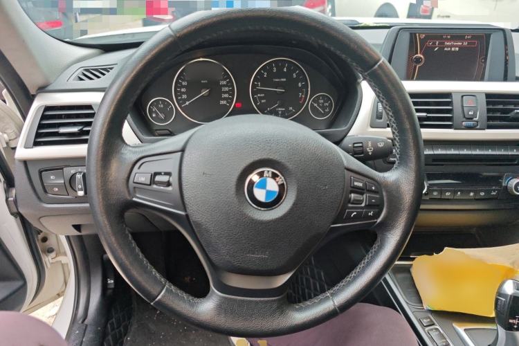 Used BMW 3 Series 2013 320i Sport Edition Steering Wheel