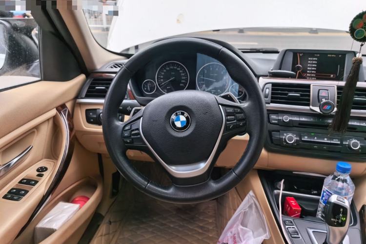 Used BMW 3 Series 2013 320Li Fashion Design Package Steering Wheel