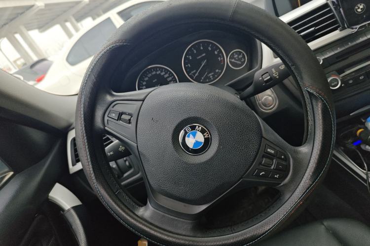Used BMW 3 Series 2013 320i Sport Edition Steering Wheel
