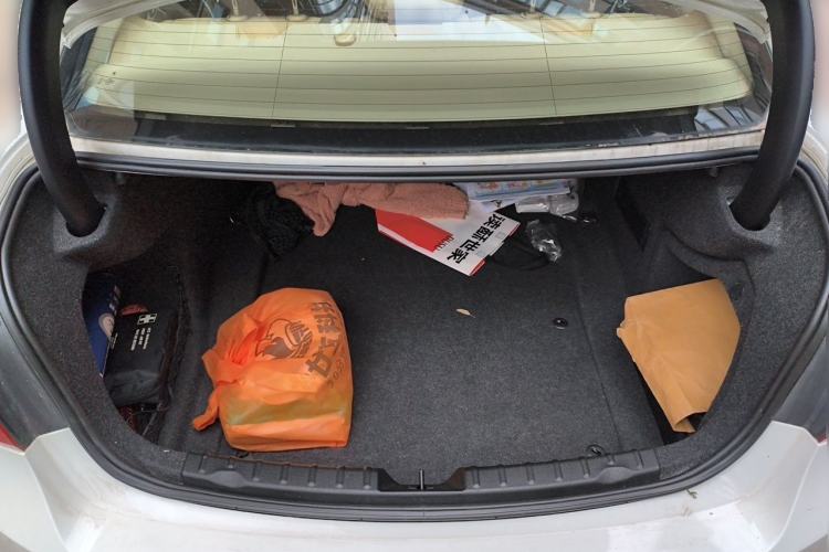 Used BMW 3 Series 2013 320i Active Edition Trunk