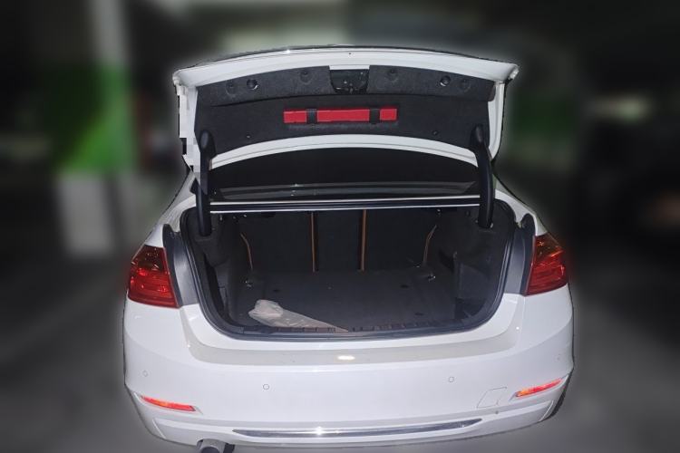 Used BMW 3 Series 2013 320Li Fashion Design Package Trunk