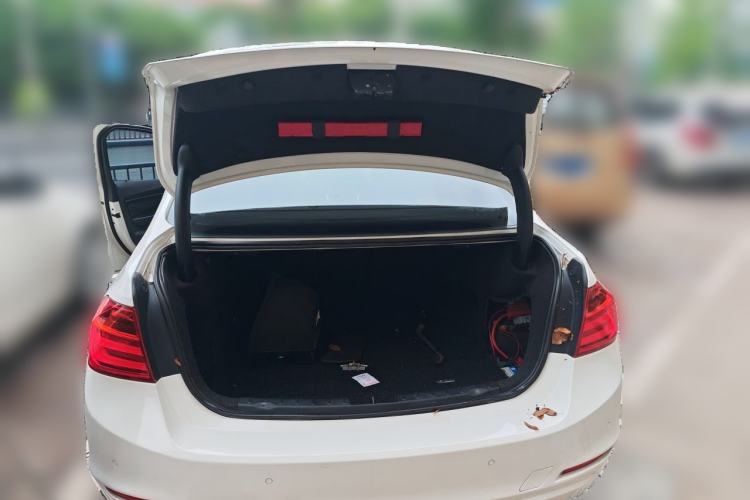 Used BMW 3 Series 2013 Facelifted 320Li Luxury Design Package Trunk