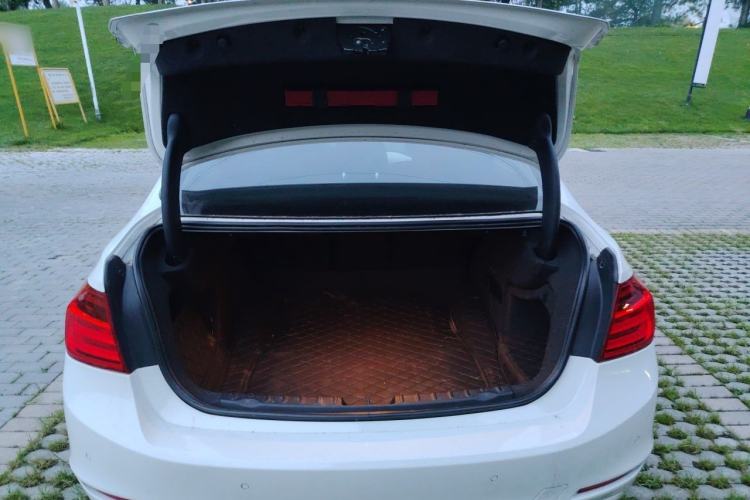 Used BMW 3 Series 2013 316i Active Edition Trunk