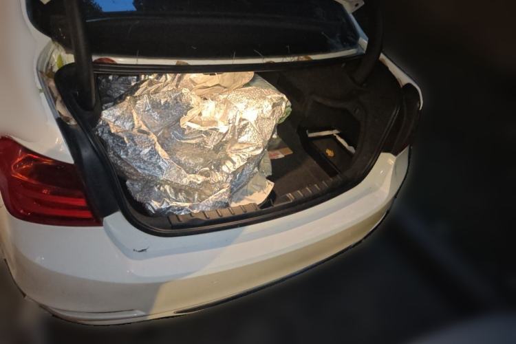 Used BMW 3 Series 2013 320Li Fashion Model Trunk