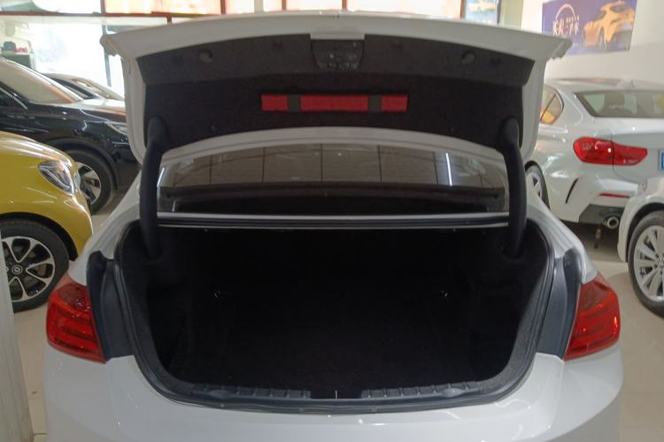 Used BMW 3 Series 2013 316i Active Edition Trunk