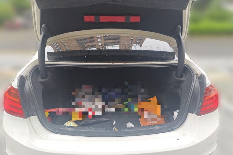 Used BMW 3 Series 2013 320Li Fashion Model Trunk