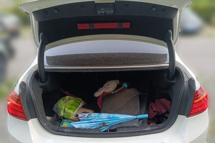 Used BMW 3 Series 2013 Facelift 320Li Fashion Design Package Trunk