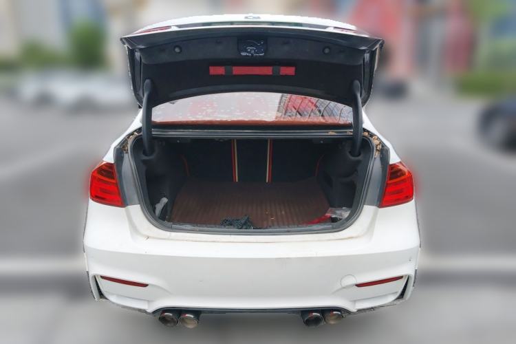 Used BMW 3 Series 2013 320i Active Edition Trunk