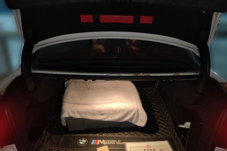 Used BMW 3 Series 2013 320i Sport Edition Trunk