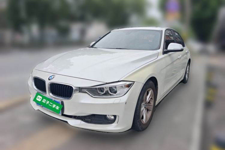 BMW 3 Series 2013 320i Sport Edition d’occasion Guazi used car, China used car export, Used car for sale, Used  cars, Cheapest cars for sale