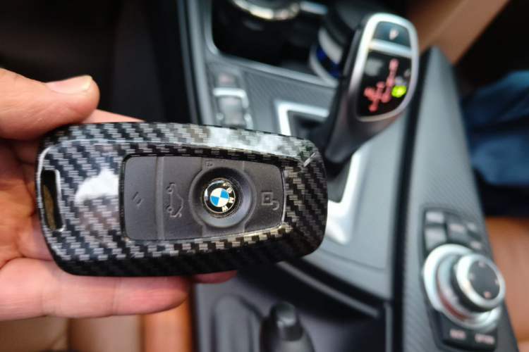 Used BMW 3 Series 2013 328Li Luxury Design Package Vehicle Key