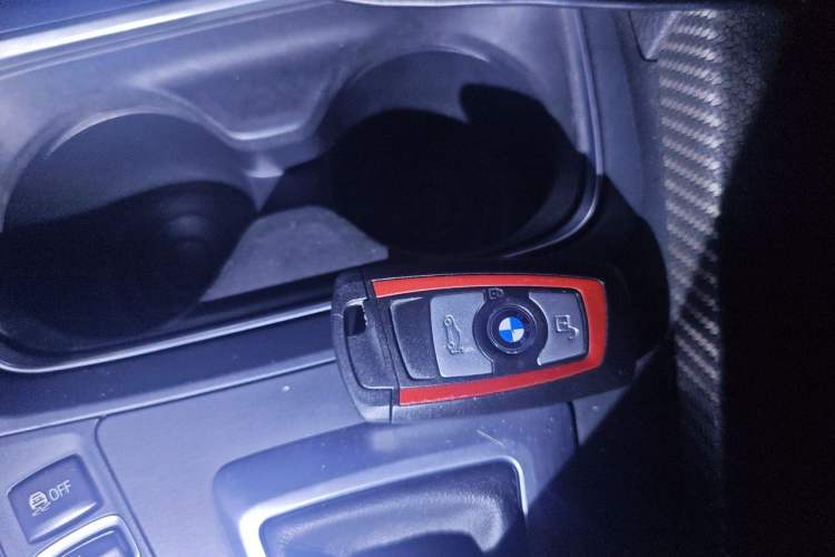 Used BMW 3 Series 2013 Facelifted 328i Sport Design Package Vehicle Key