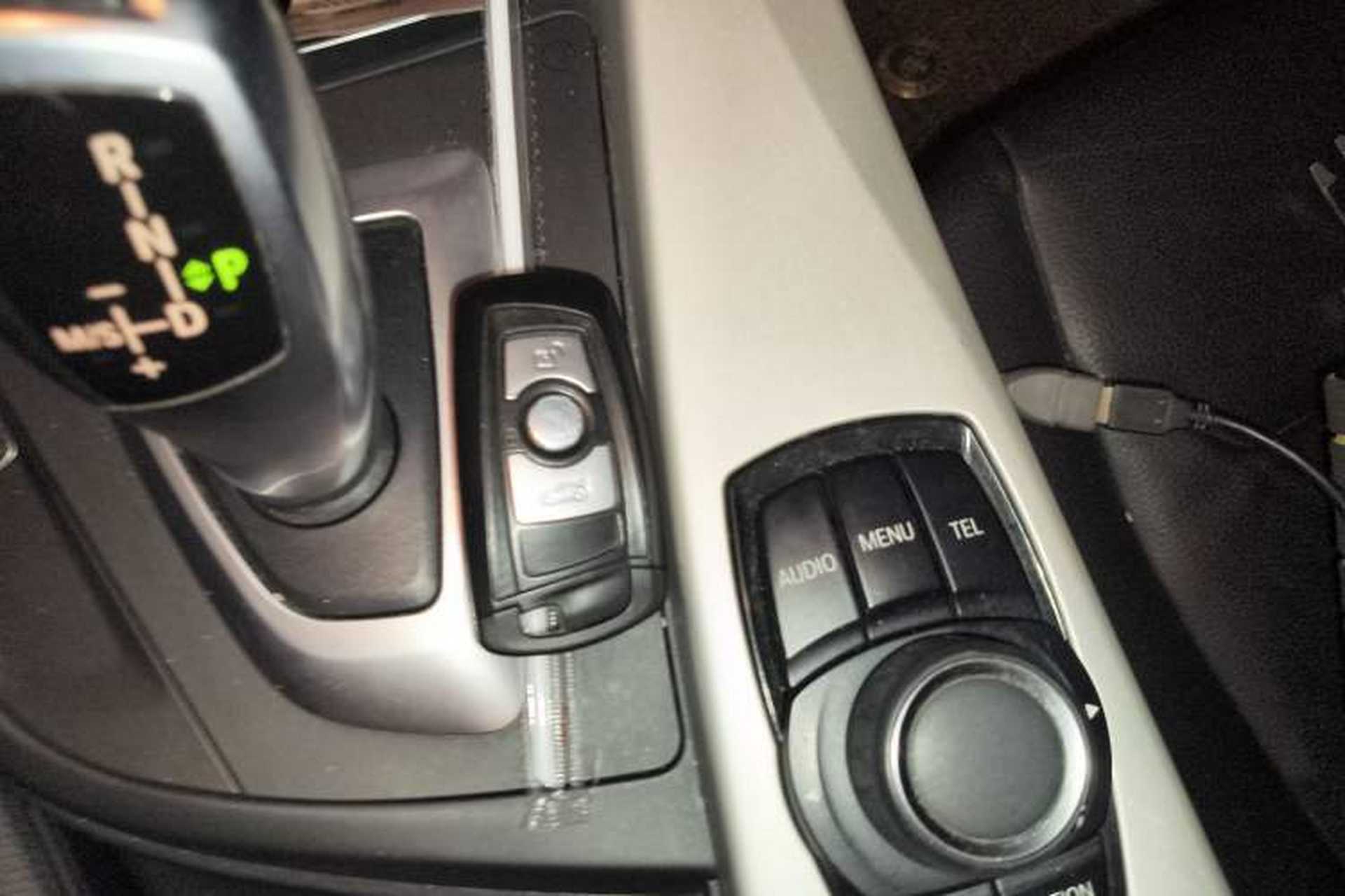 Used BMW 3 Series 2013 320i Sport Edition Vehicle Key