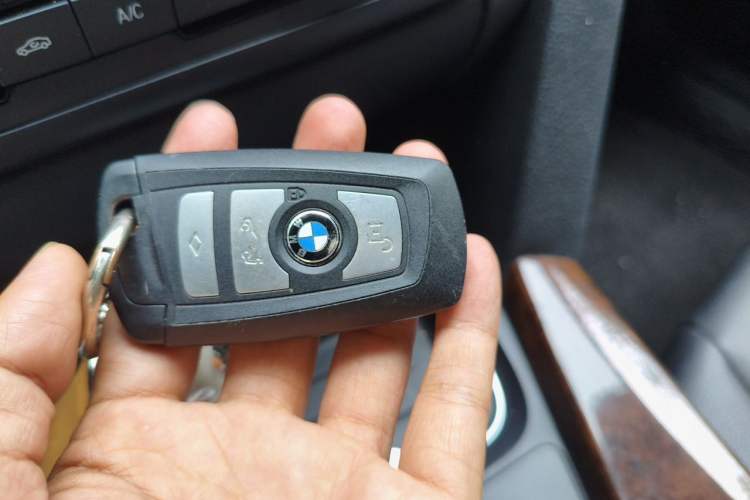 Used BMW 3 Series 2013 320Li Fashion Model Vehicle Key
